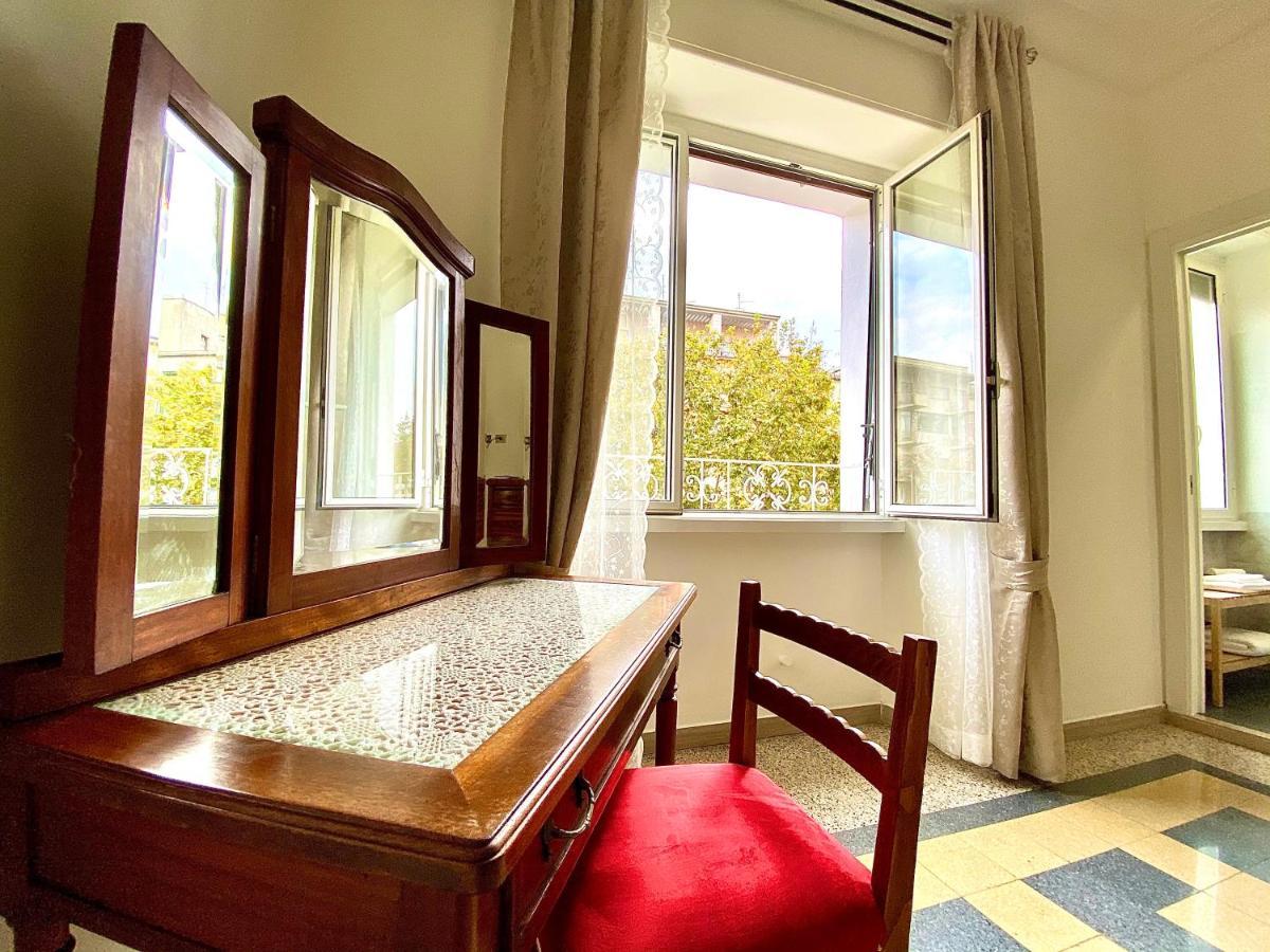 Apartamento Domus Delphi Roma Exterior foto